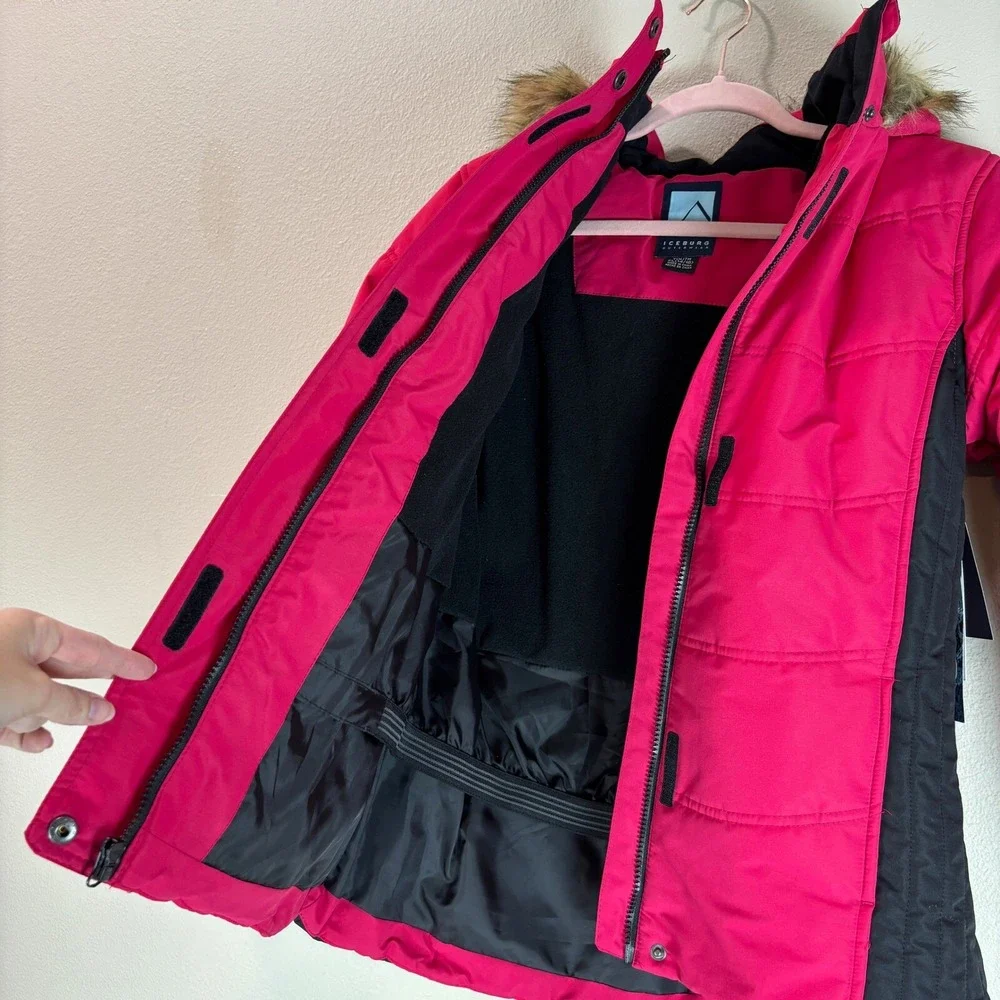 Iceburg Outerwear this cheery